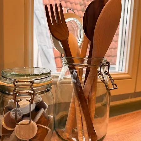 Appartement The Painters Loft Sleeping Among The Art Haarlem