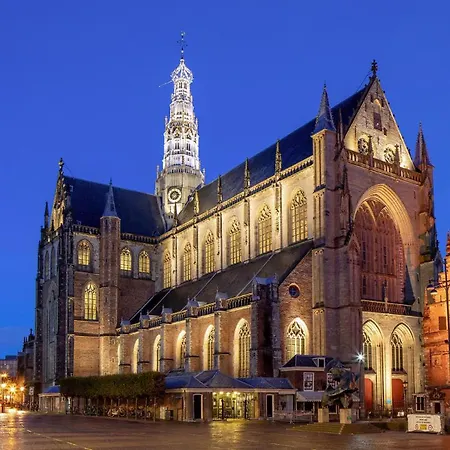 The Painters Loft Sleeping Among The Art Haarlem